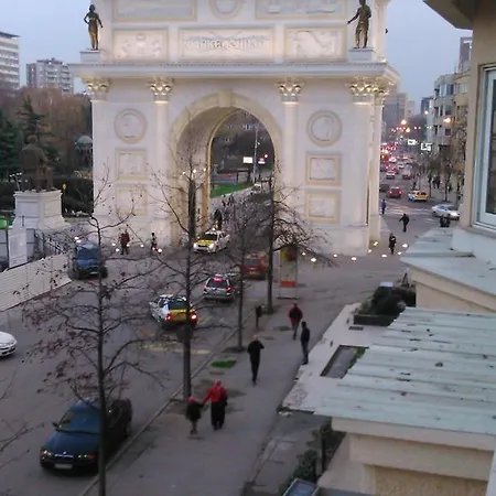 Nenov Apartment