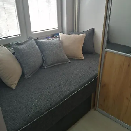 شقة Nenov سكوبجي